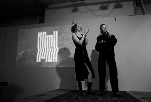 issue 003: currents launch, london